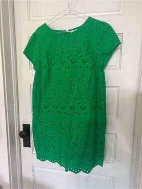 Kelly green Crown & Ivy cotton eyelet mini dress